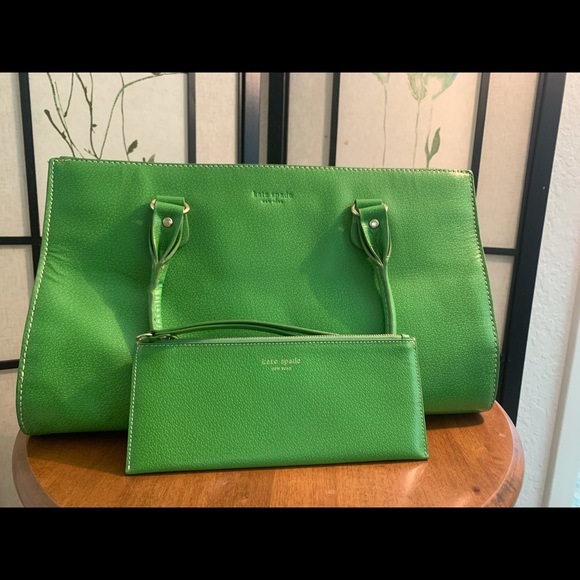 Bright green kate spade bag Clearance
